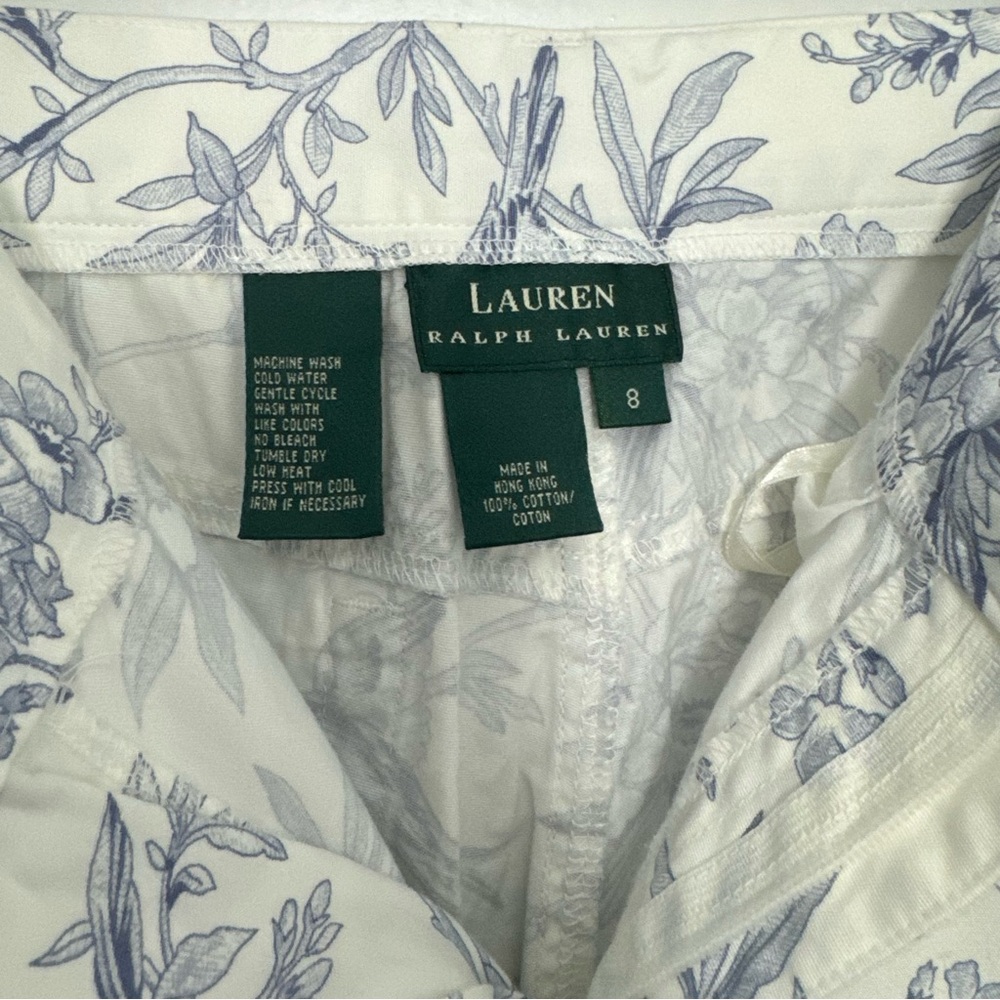 Ralph Lauren—White and Blue Floral Bird Cropped Trousers - Picture 6 of 8